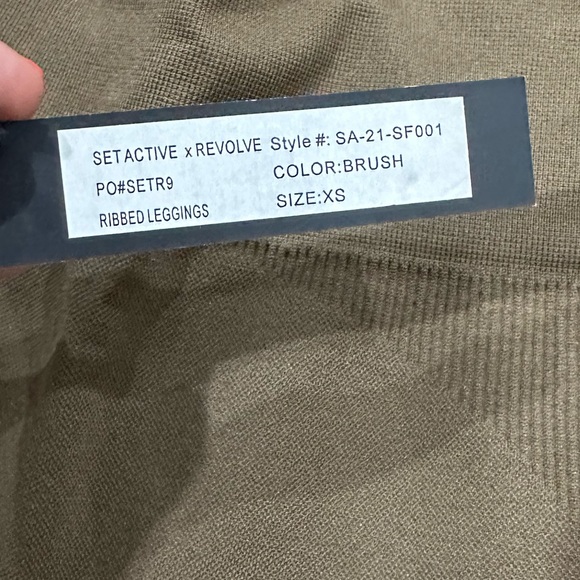 Set Active X Revolve Leggings Brown color brush size XS NWT - Picture 3 of 9